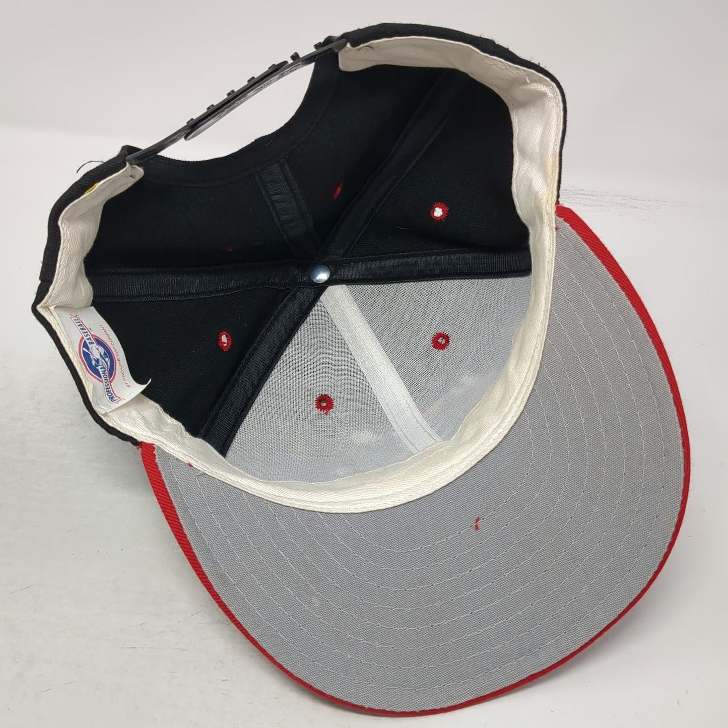 Pro-Line Snapback Black Red Vintage New Britain Rock Cats Baseball Hat MiLB