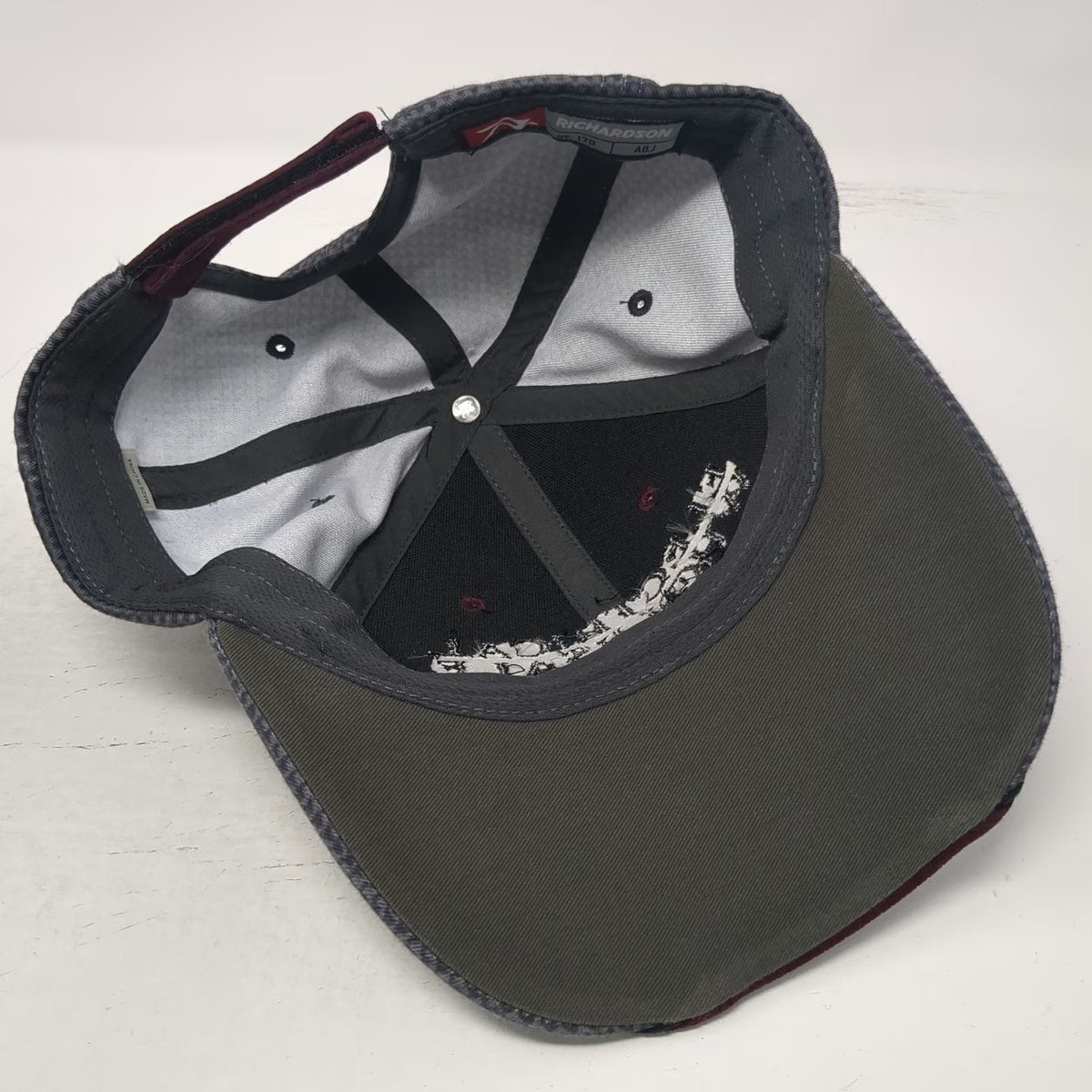 Richardson Baseball Cap Red Gray OSFM Electrical Wholesale Strapback Hat Mesh