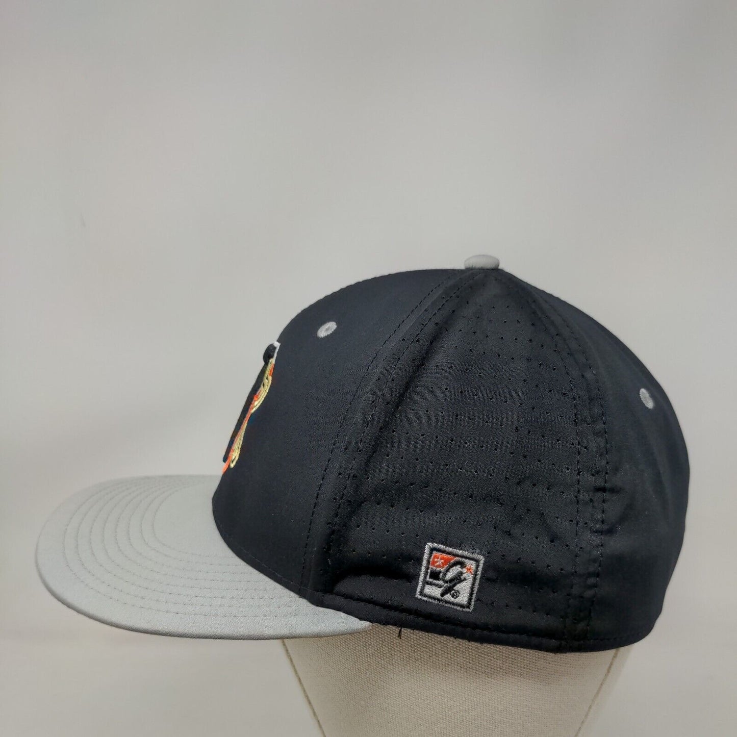 The Game Pro Fitted Hat Black Size M Embroidered O Lion Logo