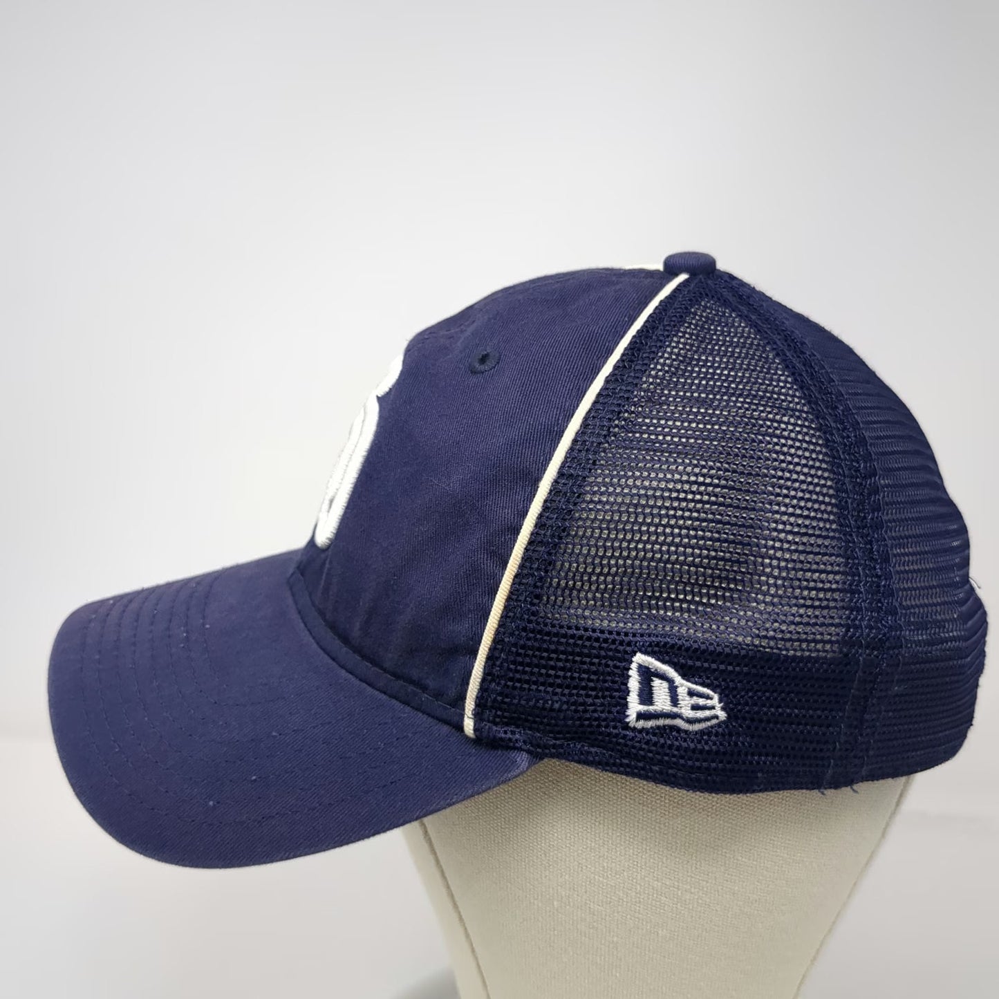 San Diego Padres MLB New Era Trucker Hat Blue OSFM Snapback Mesh White Piping