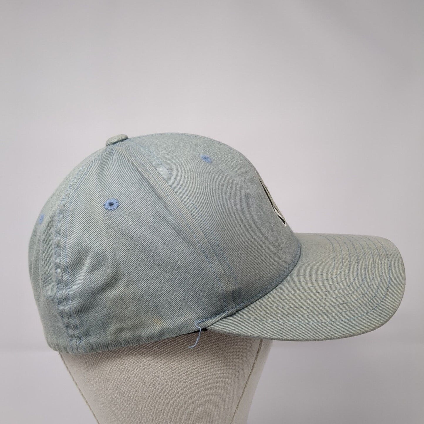 Volcom Fitted Hat Blue S/M Flexfit Lightweight Embroidered Logo 6 Panel