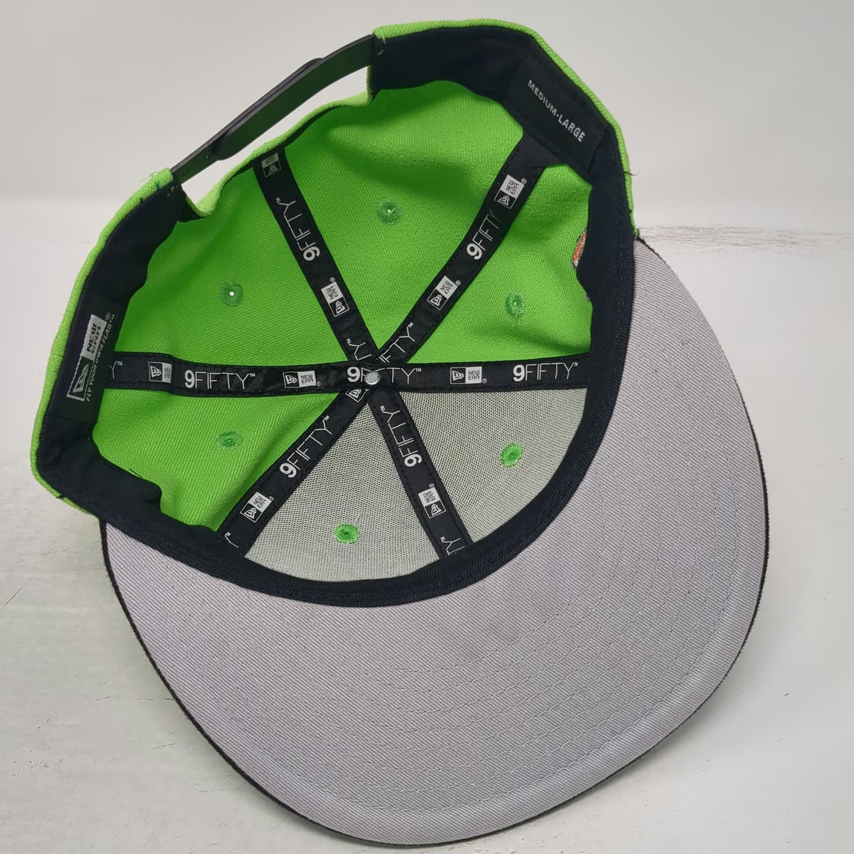 Oregon Ducks NCAA New Era Snapback Hat Green Black 9FIFTY Flat Brim Embroidered