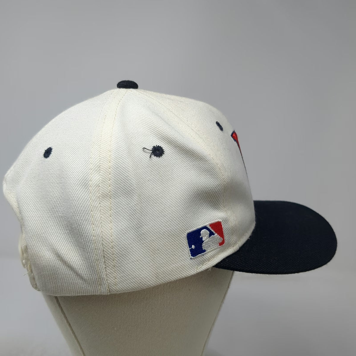 Minnesota Twins MLB Sports Specialties Snapback Hat White Side Logo Vintage