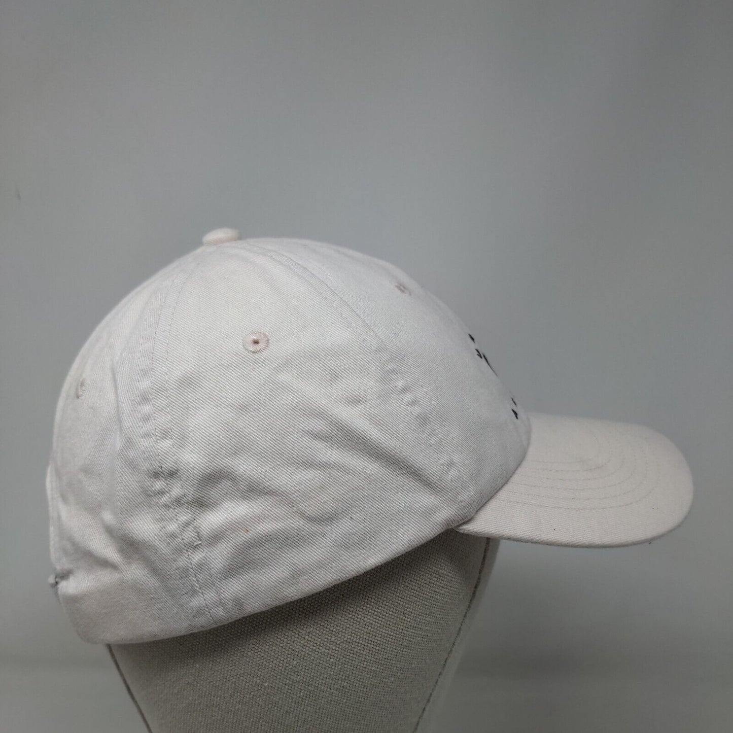 Under Armour Women's Slideback Hat Cream OSFM Free Fit Adjustable Embroidered