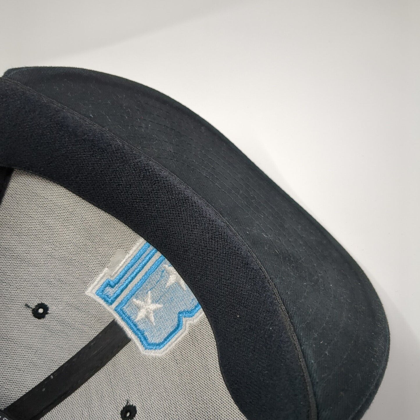 Surf Brigade Wakesurfing Fitted Hat Black M/L Embroidered Logo A-Flex