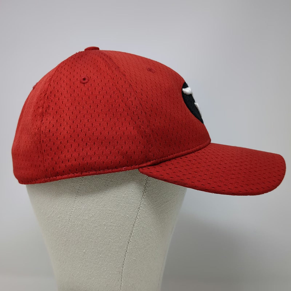 Richardson Baseball Cap Red 7 1/4 Pro Model Mesh Fitted White Black R Logo Hat