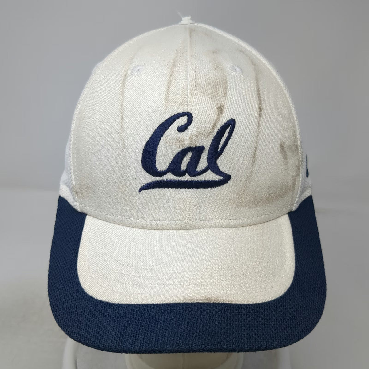 Nike Cal Golden Bears NCAA Baseball Cap White Blue One Size Dri-FIT Strapback