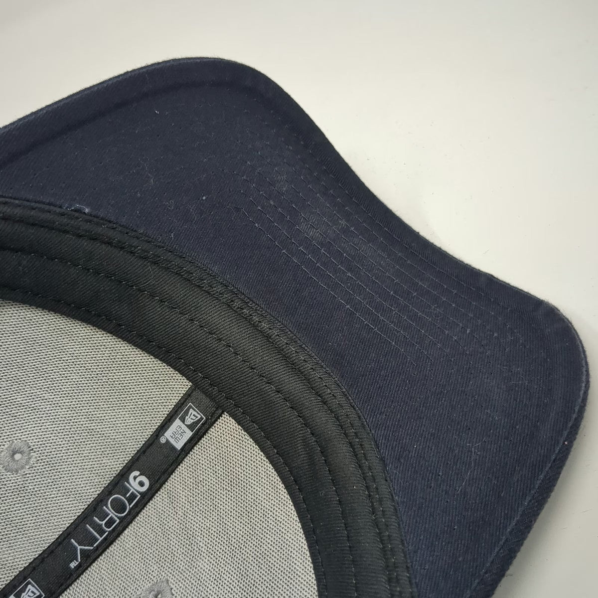 New Era Baseball Cap Gray Blue One Size 9FORTY MLB Atlanta Braves Slideback Hat