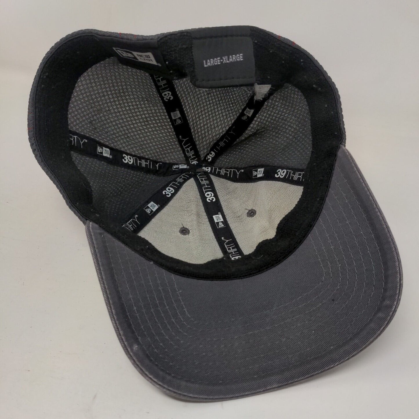 Pierce Mesh Back Fitted Hat Gray Large-XL Embroidered New Era 39Thirty