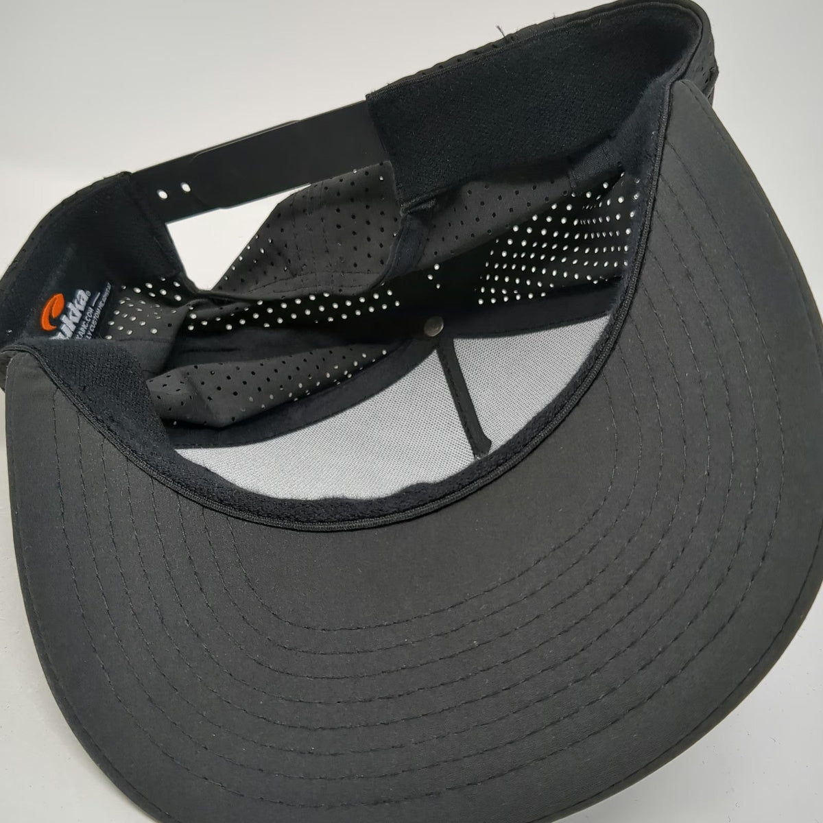 Pukka Trucker Hat Black One Size Camo Eagle Hills Golf Course Snapback Mesh