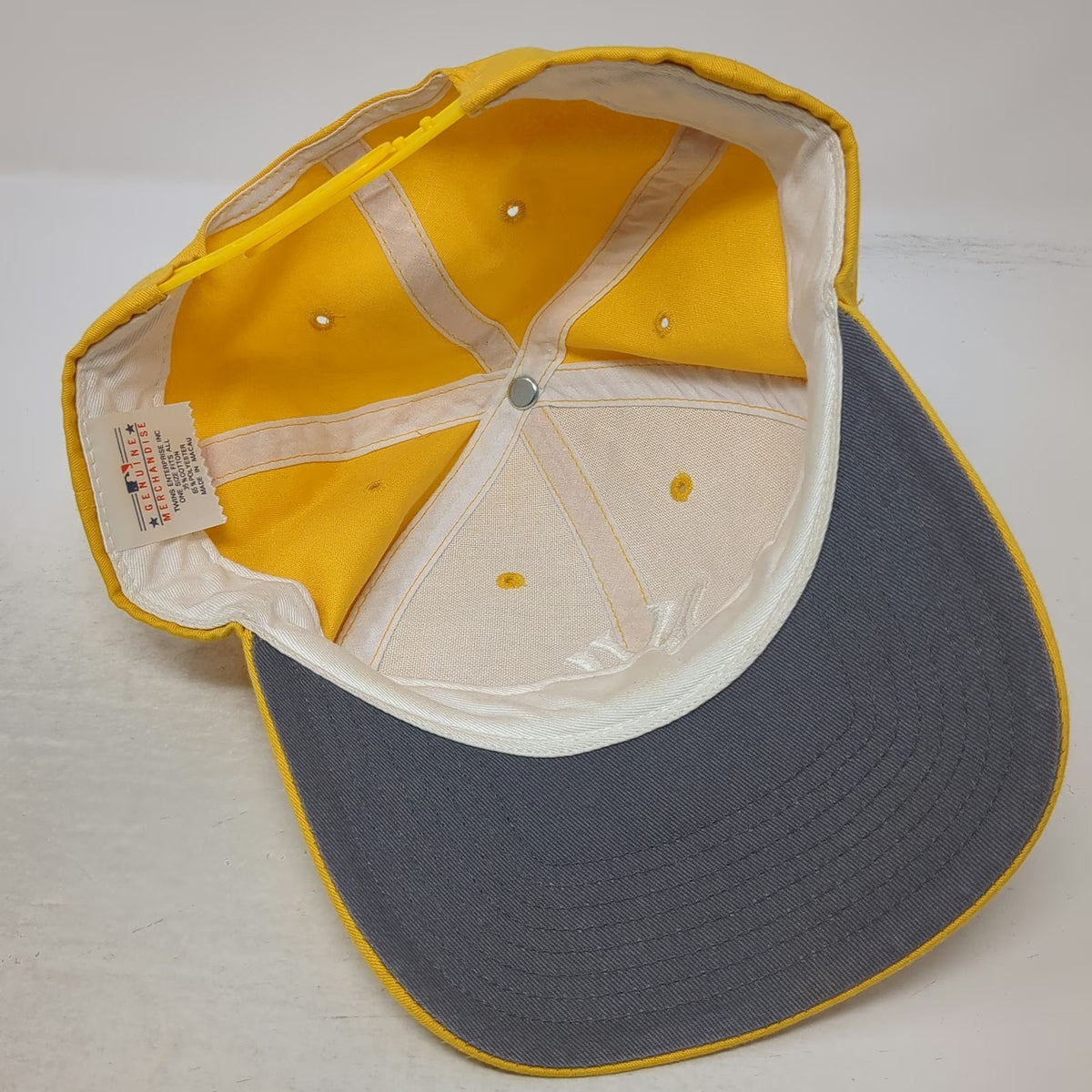 New York Yankees MLB Twins Enterprise Snapback Yellow OSFM Gray Underbrim Hat