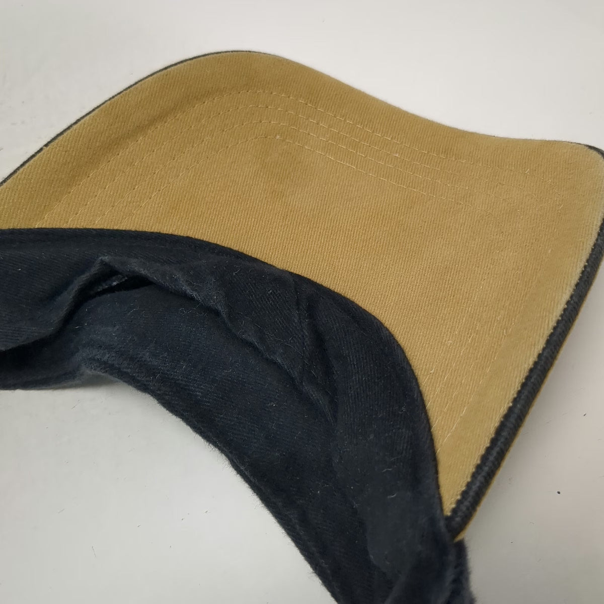 Rima Visor Hat Black Brown One Size West Indies St. Kitts Nevis Est 1624 Palm