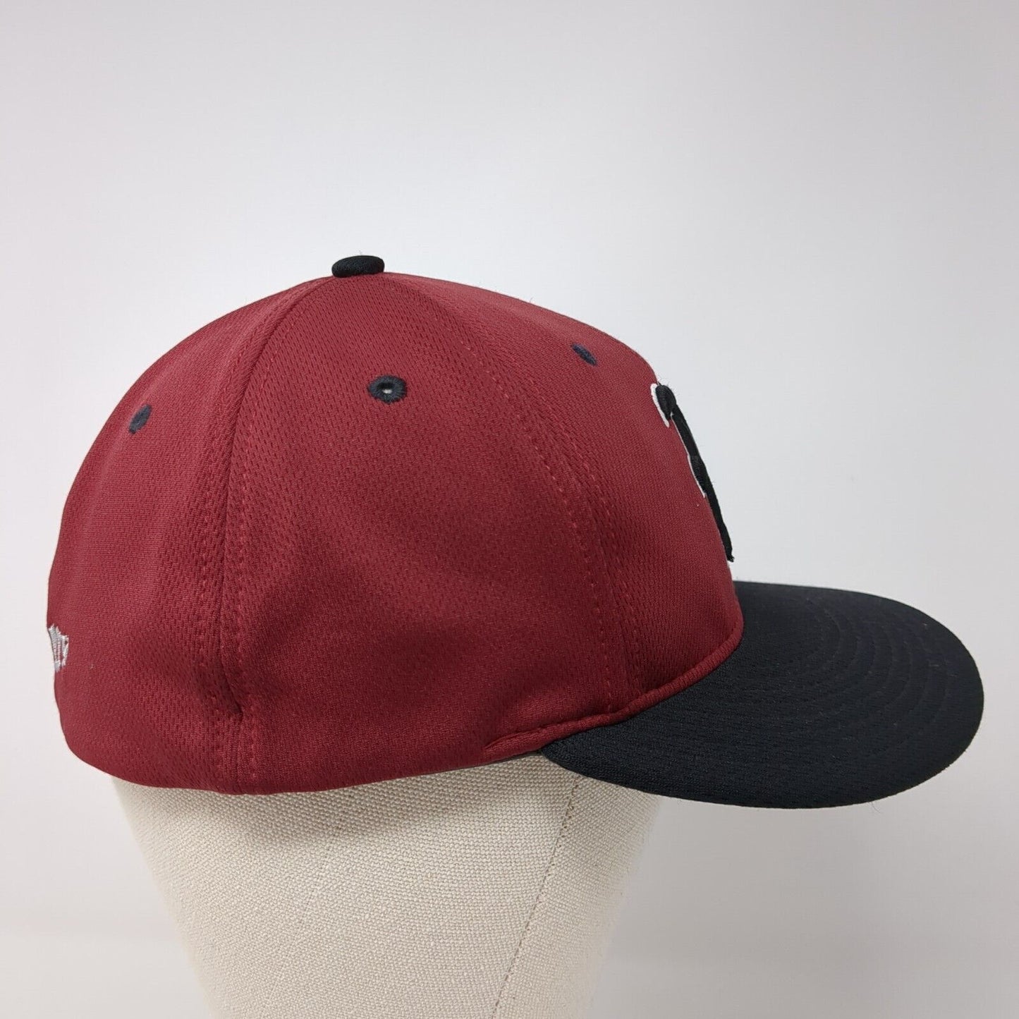 Sluggers Fitted Hat Red S/M Embroidered Patriotic Dryve PTS40 Richardson