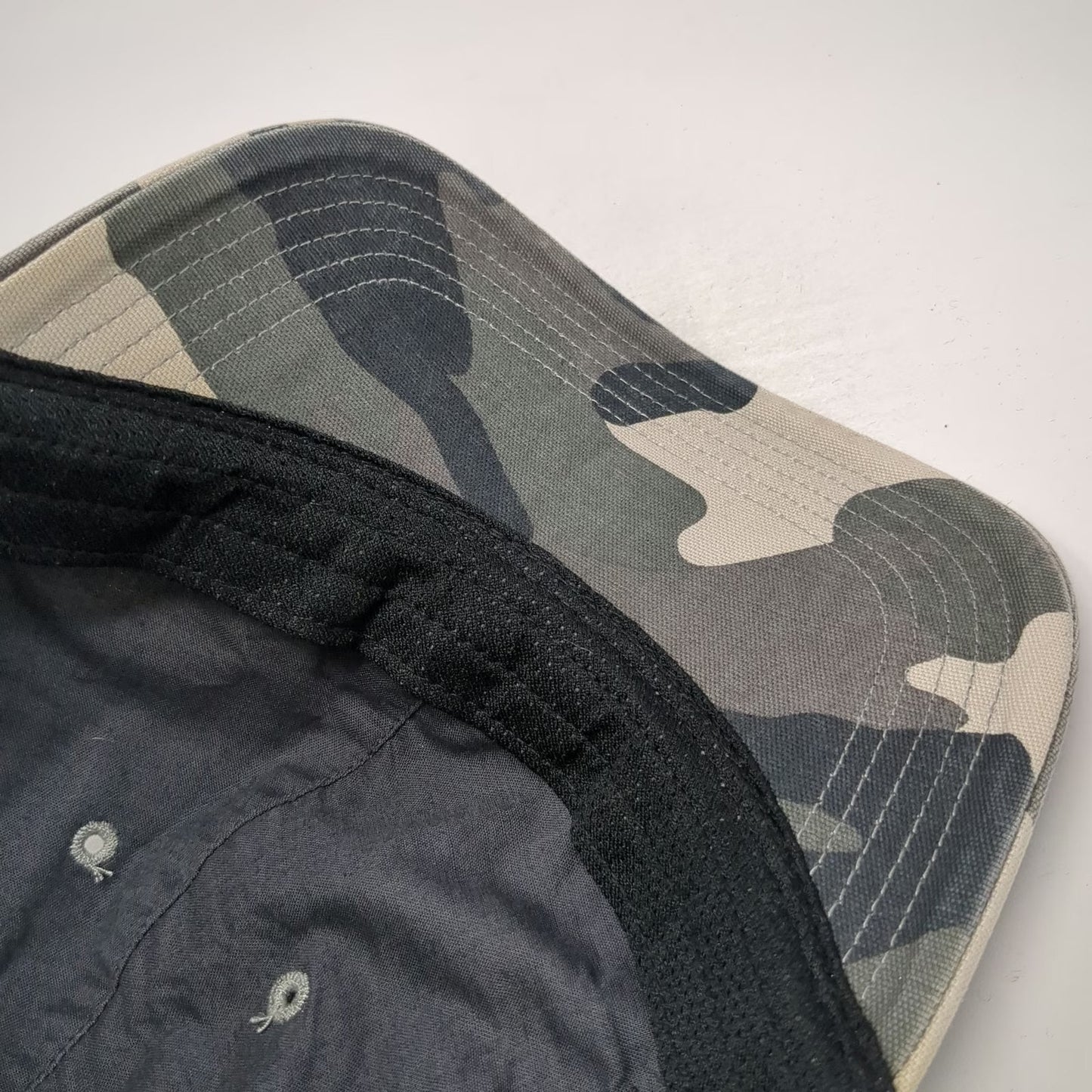 Carhartt Trucker Hat Gray Camo Mesh Back Snapback One Size Embroidered Logo