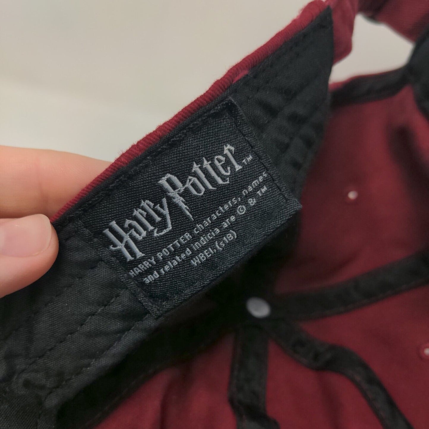 Hogwarts Alumni Slideback Hat Red OSFM Embroidered Harry Potter 6 Panel