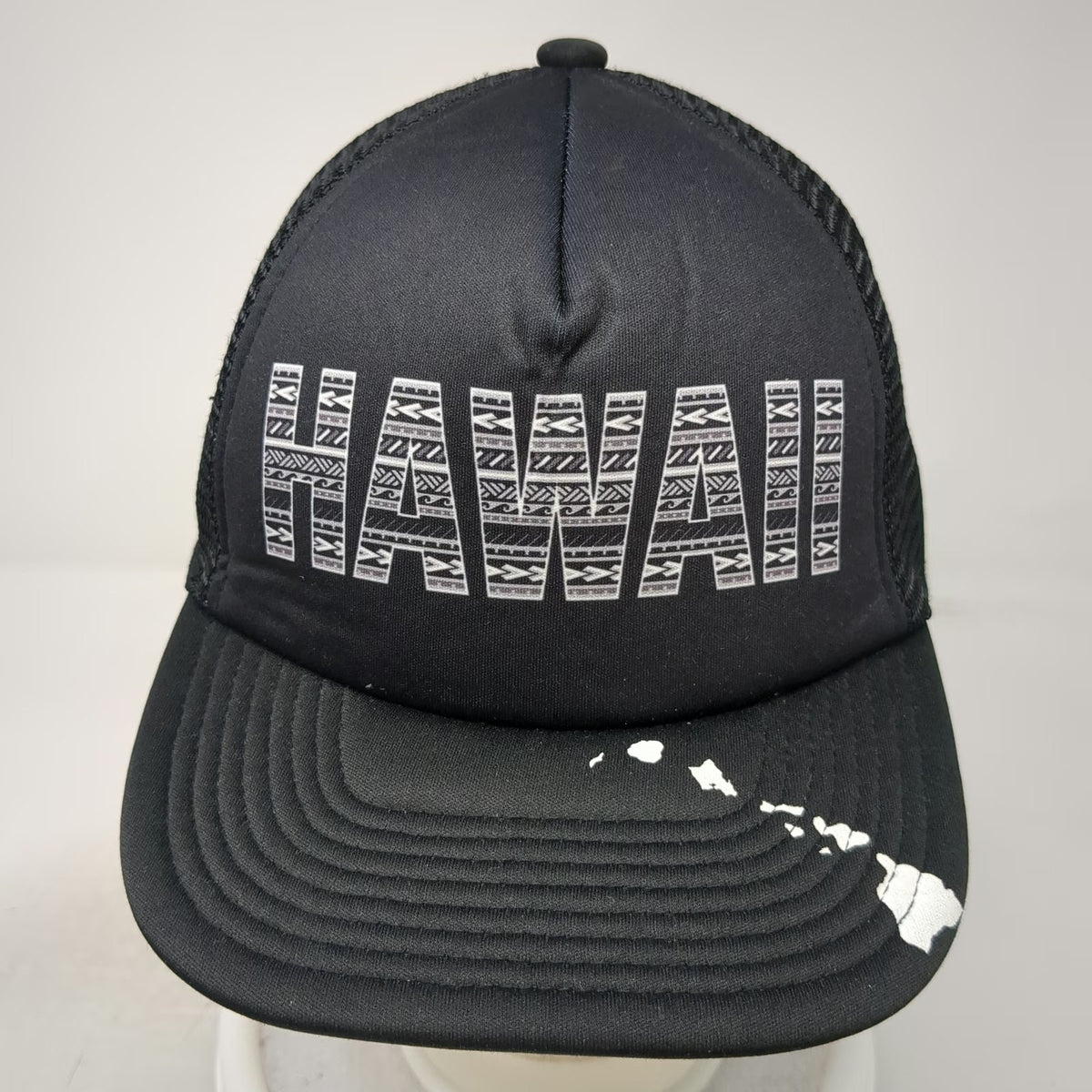 Hawaiian Headwear Trucker Hat Black One Size Islands Map Graphic Tribal Pattern