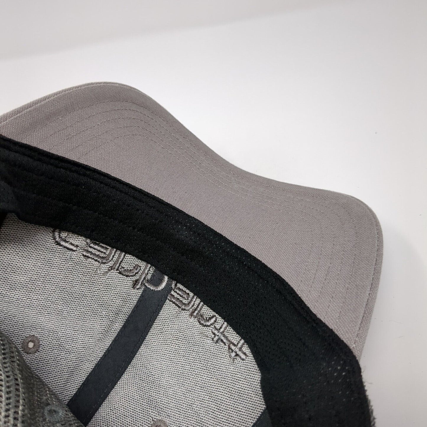 Carhartt Snapback Mesh Back Trucker Hat Gray One Size Solid Adjustable