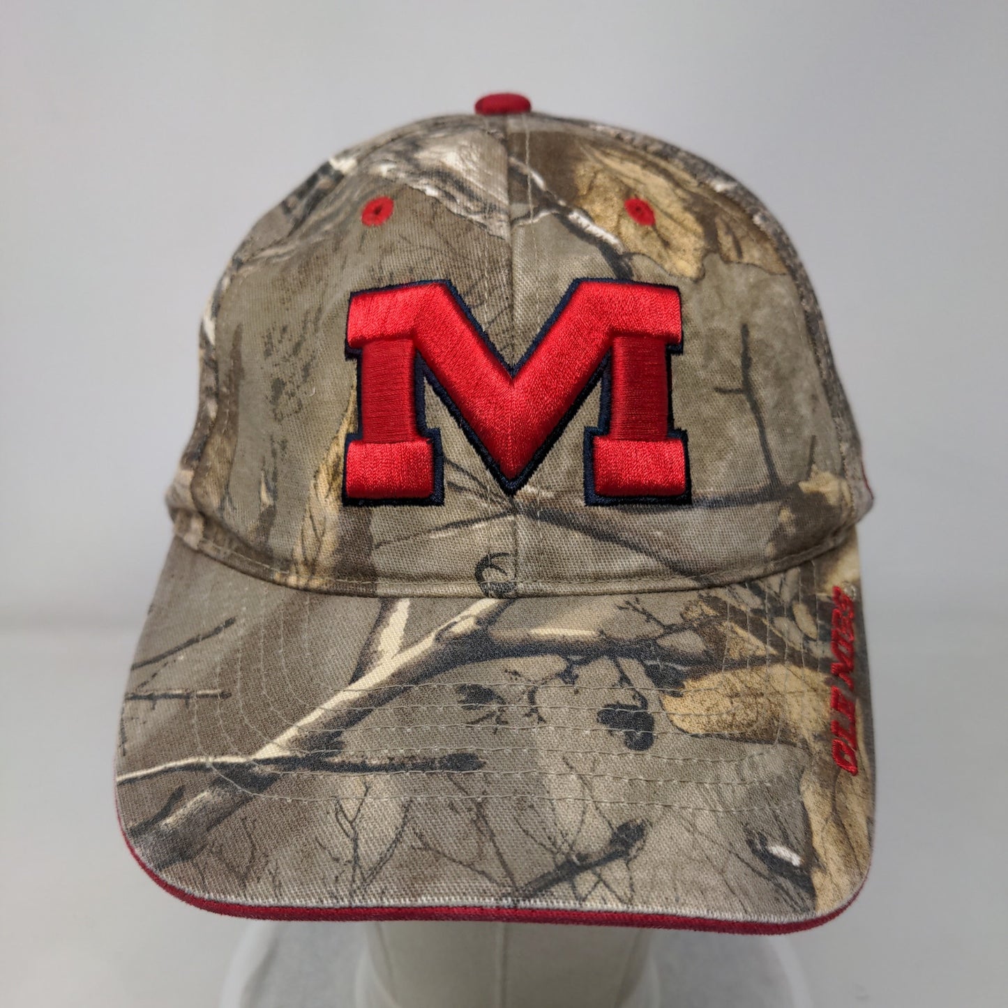 Ole Miss Rebels Strapback Camo Hat Size OS Embroidered Logo NCAA '47 Brand