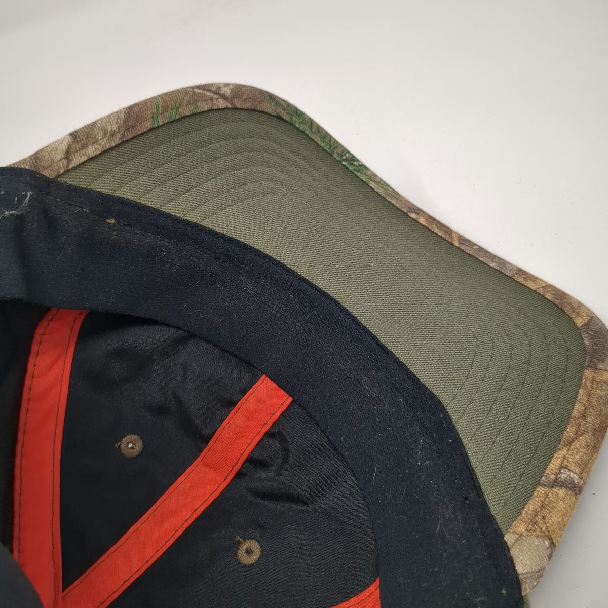 Under Armour Baseball Cap Green Brown Orange L Camo Embroidered Stretch Fit Hat