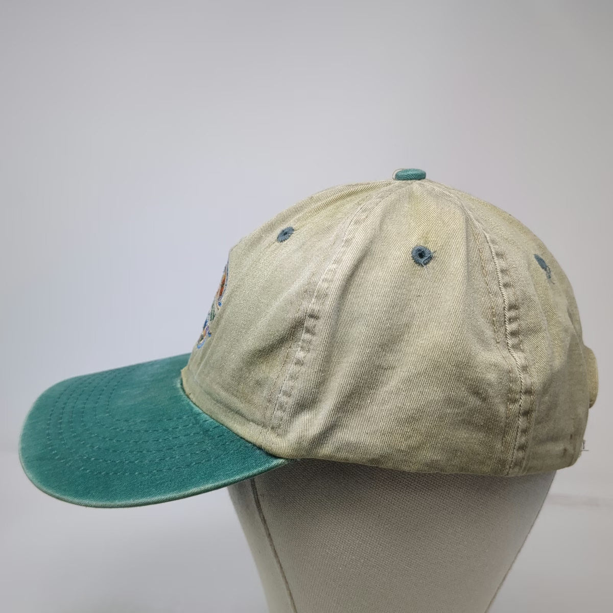 Sun Valley Baseball Cap Beige Green One Size Mountain Embroidery Slideback hat