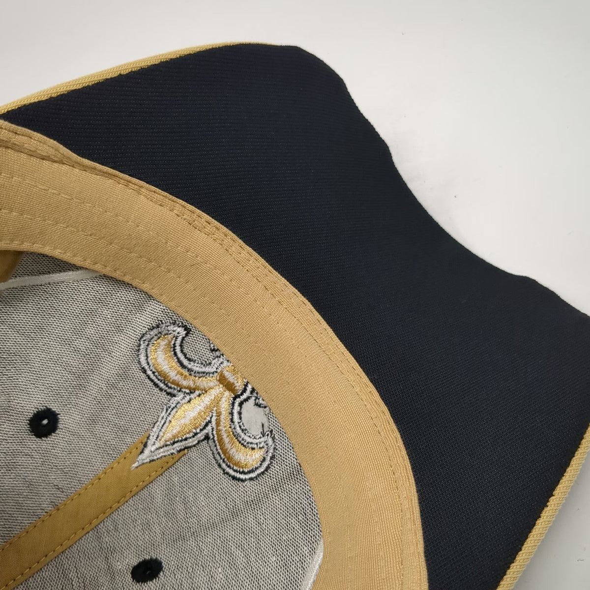 New Orleans Saints NFL Reebok Cap Black Gold White One Size Sideline Stretch Fit