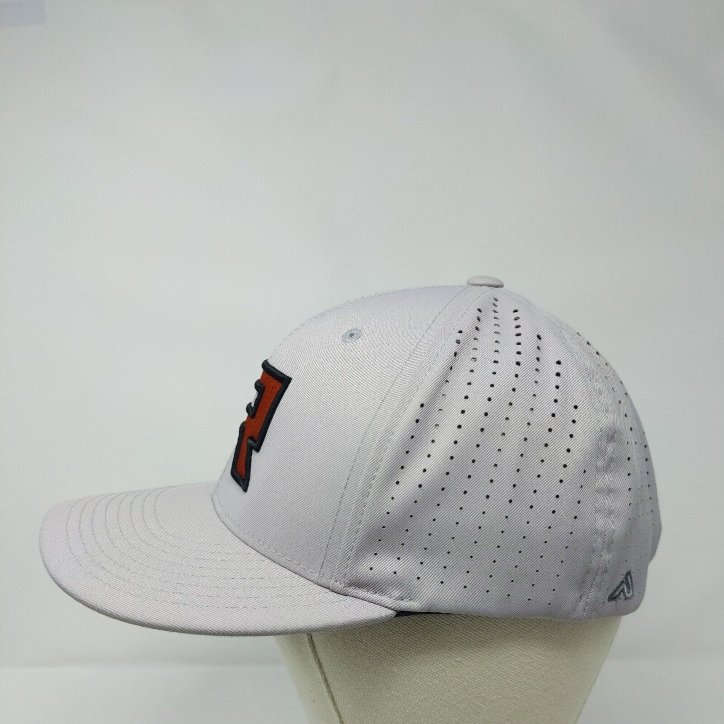 Letter R Fitted Hat Gray S/M Flexfit Breathable Elite Series Pacific Headwear