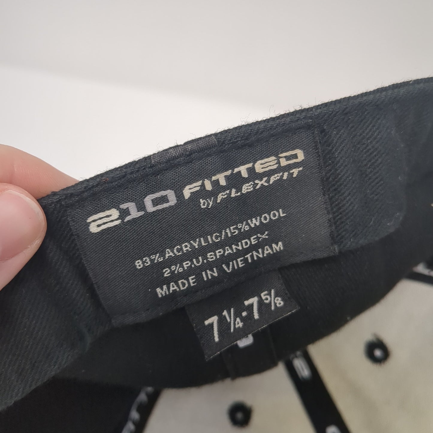 Colorado Winter Park 210 Fitted Baseball Cap Black 7 5/8 Embroidered Flexfit