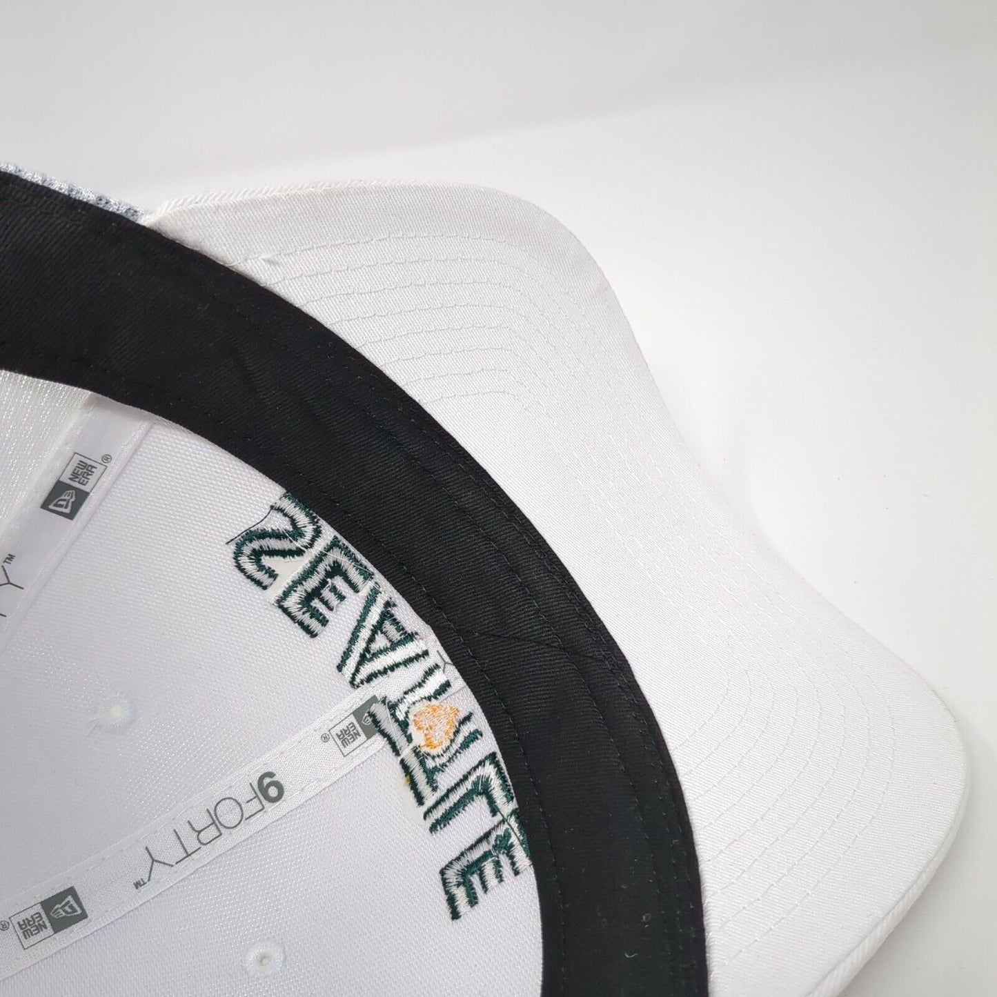 Seattle Snapback Hat White One Size Adjustable Mesh New Era 9Forty