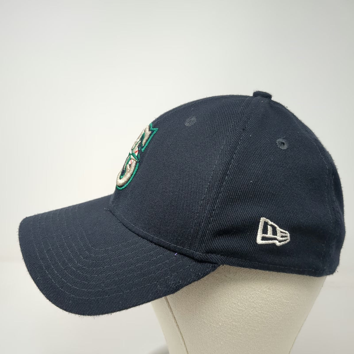 Seattle Mariners MLB New Era Blue Baseball Cap Size M 39THIRTY Stretch Fit Hat