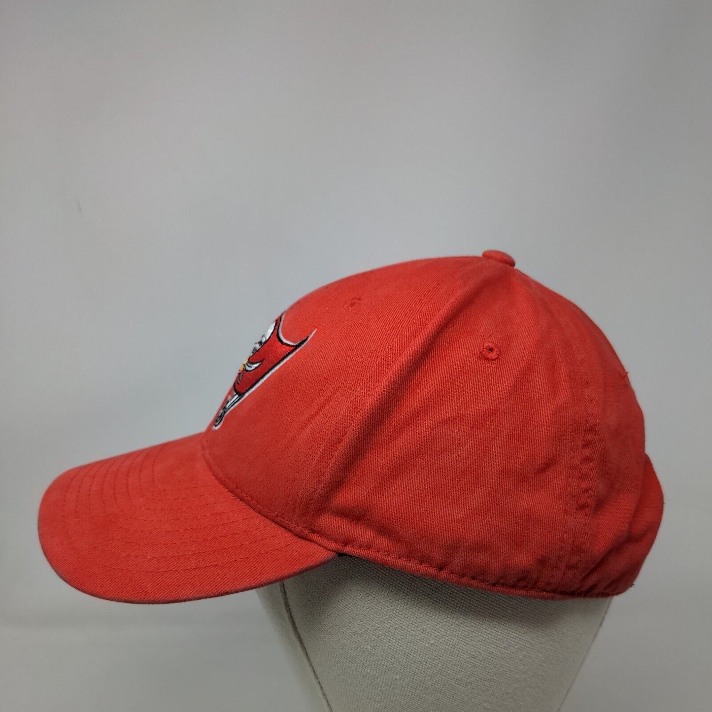 Tampa Bay Buccaneers Strapback Hat Red OS Embroidered Flag Logo NFL