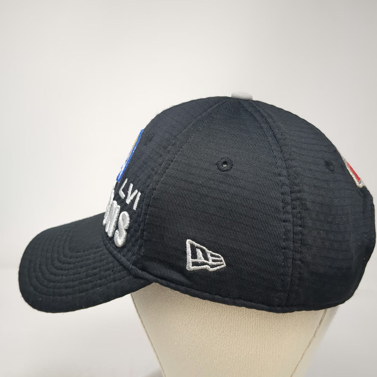 Los Angeles Rams NFL New Era Snapback Black One Size Super Bowl LVI Champion Hat