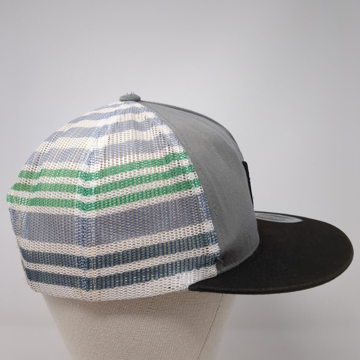 Hurley Snapback Trucker Hat Gray OS Adjustable Mesh Back The Classics Yupoong