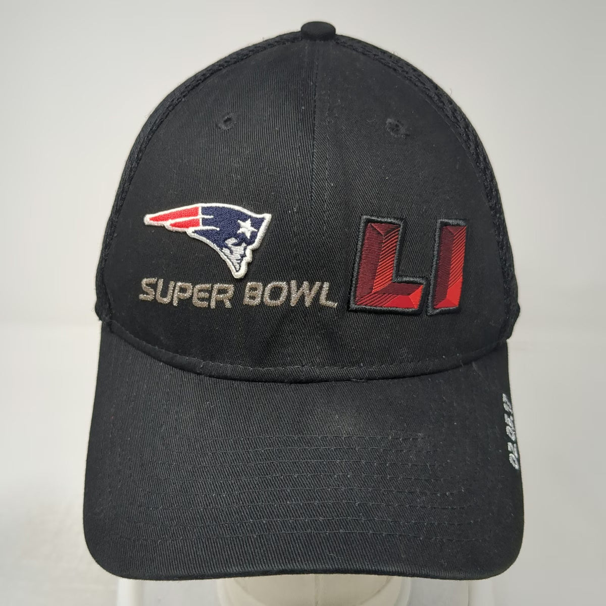 New Era New England Patriots NFL Black OSFM Cap Super Bowl LI Mesh 39THIRTY HTX