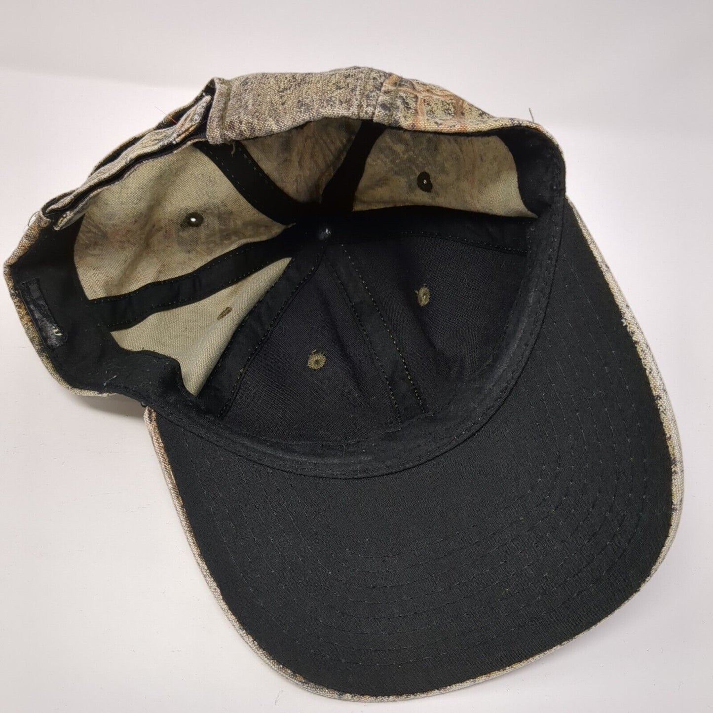 Unbranded Strapback Hat Camouflage One Size Adjustable Vented Holes 6 Panel