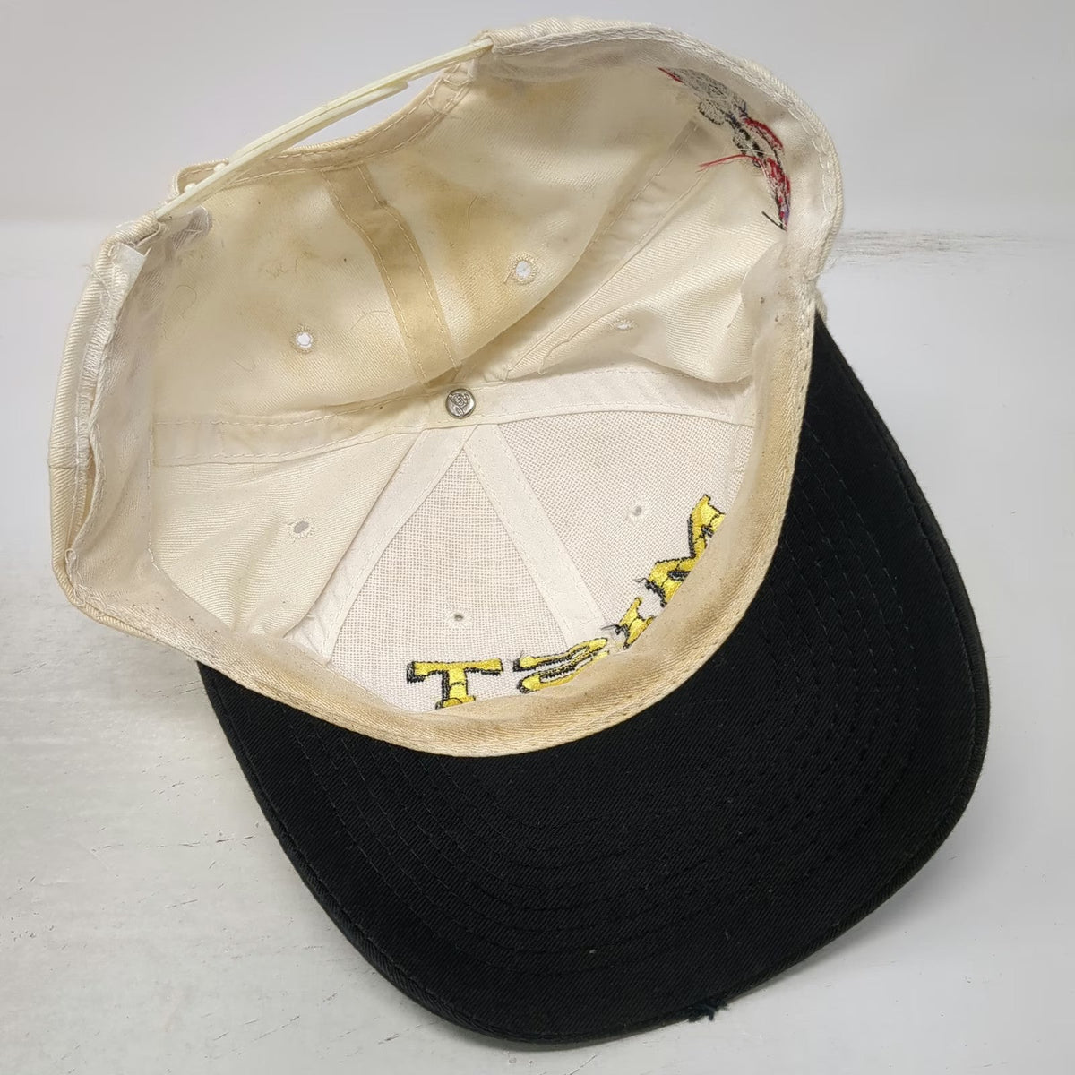 OTTO Snapback White Black Hat One Size MIST Marsing Idaho Speedboat Graphic Logo