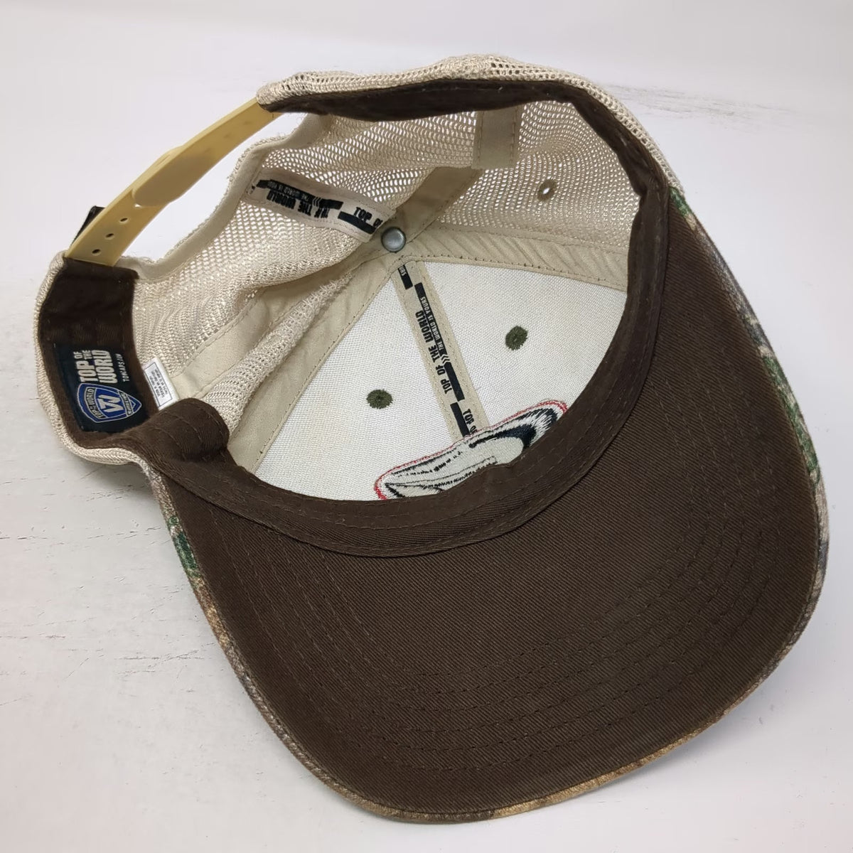Georgia Bulldogs NCAA Top of the World Trucker Hat Brown Beige Camo One Size