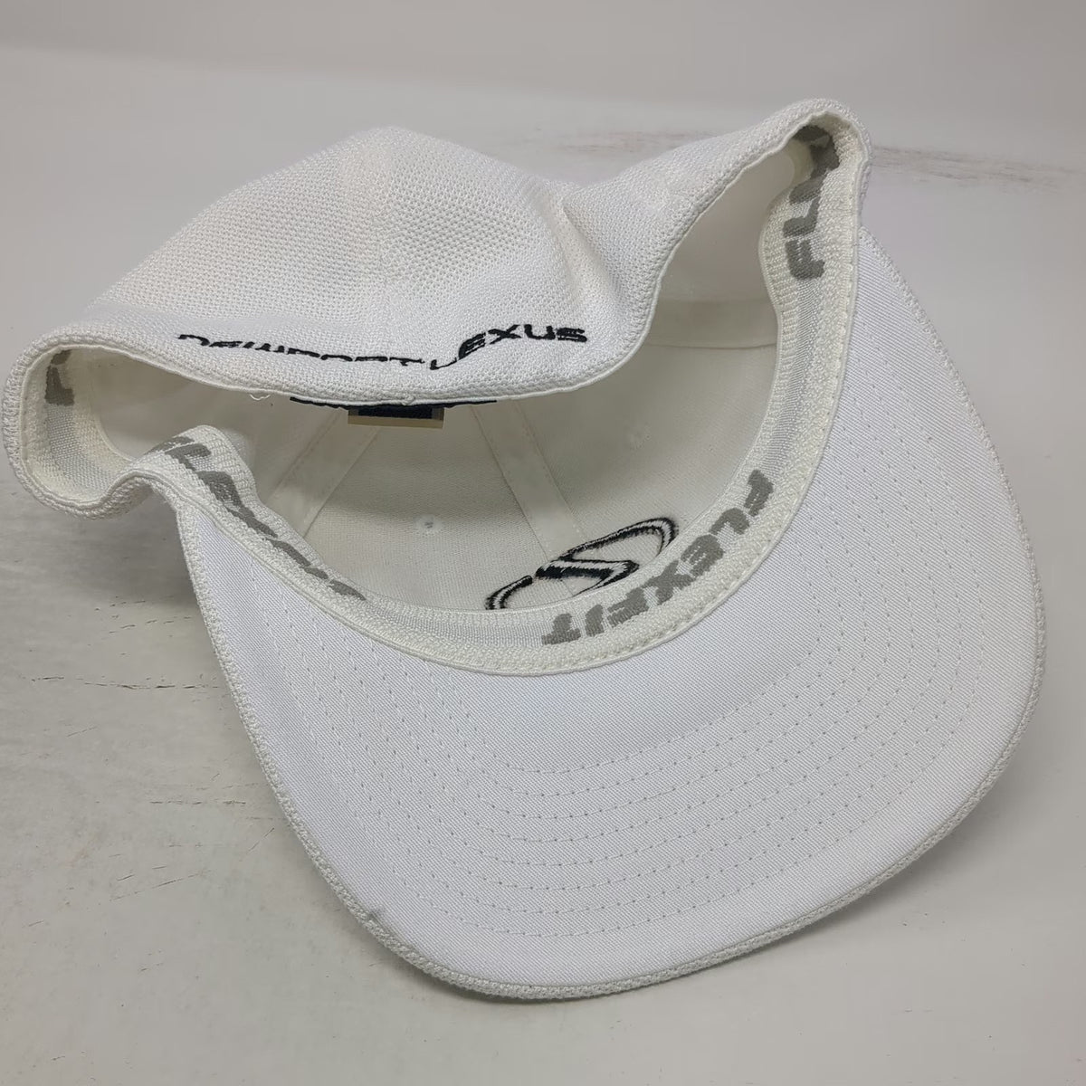 Flexfit Baseball Cap White One Size Newport Lexus Embroidered Logo Mesh hat