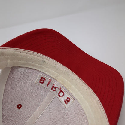 Birds Snapback Mesh Back Trucker Hat Red One Size The Classics Yupoong