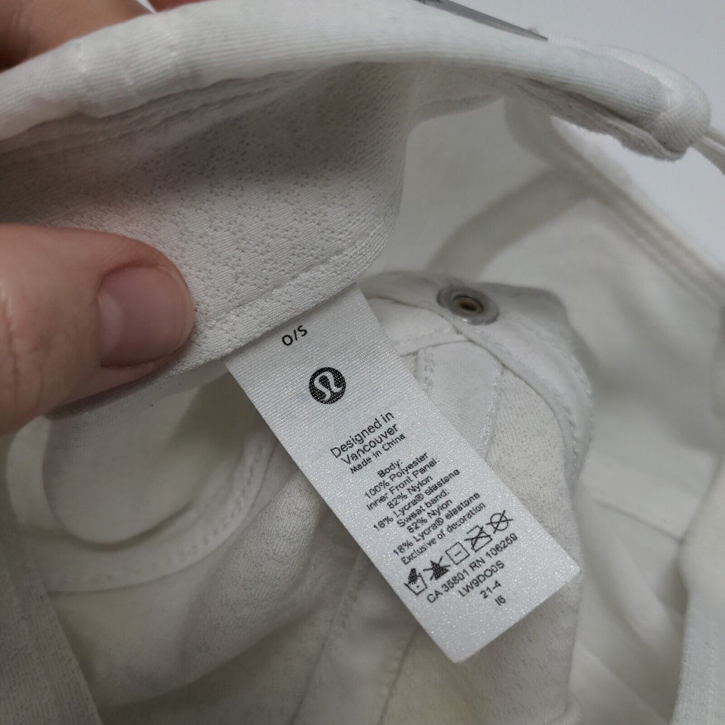 Lululemon Slideback Hat White OSFA Adjustable Embroidered Vented Holes 6 Panel