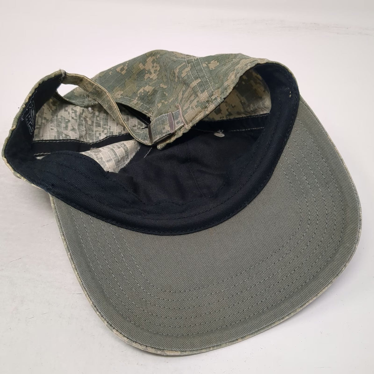 Philadelphia Eagles NFL '47 Baseball Cap Green One Size Digital Camo Adjustable