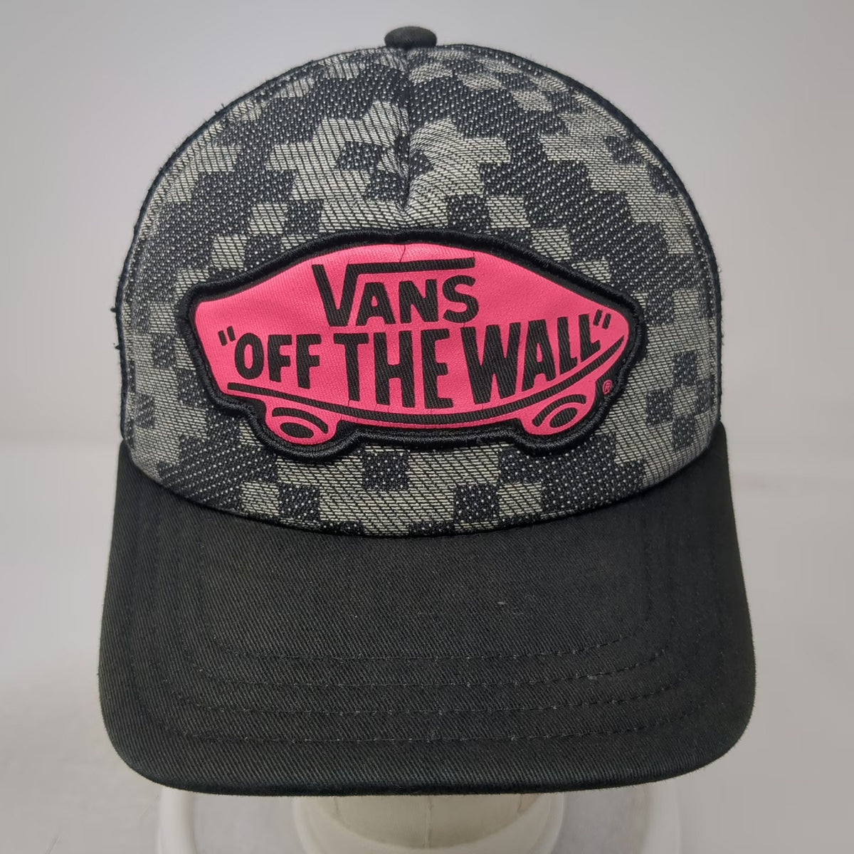 Vans Trucker Hat Black One Size Off The Wall Skateboard Checkered Pink Patch