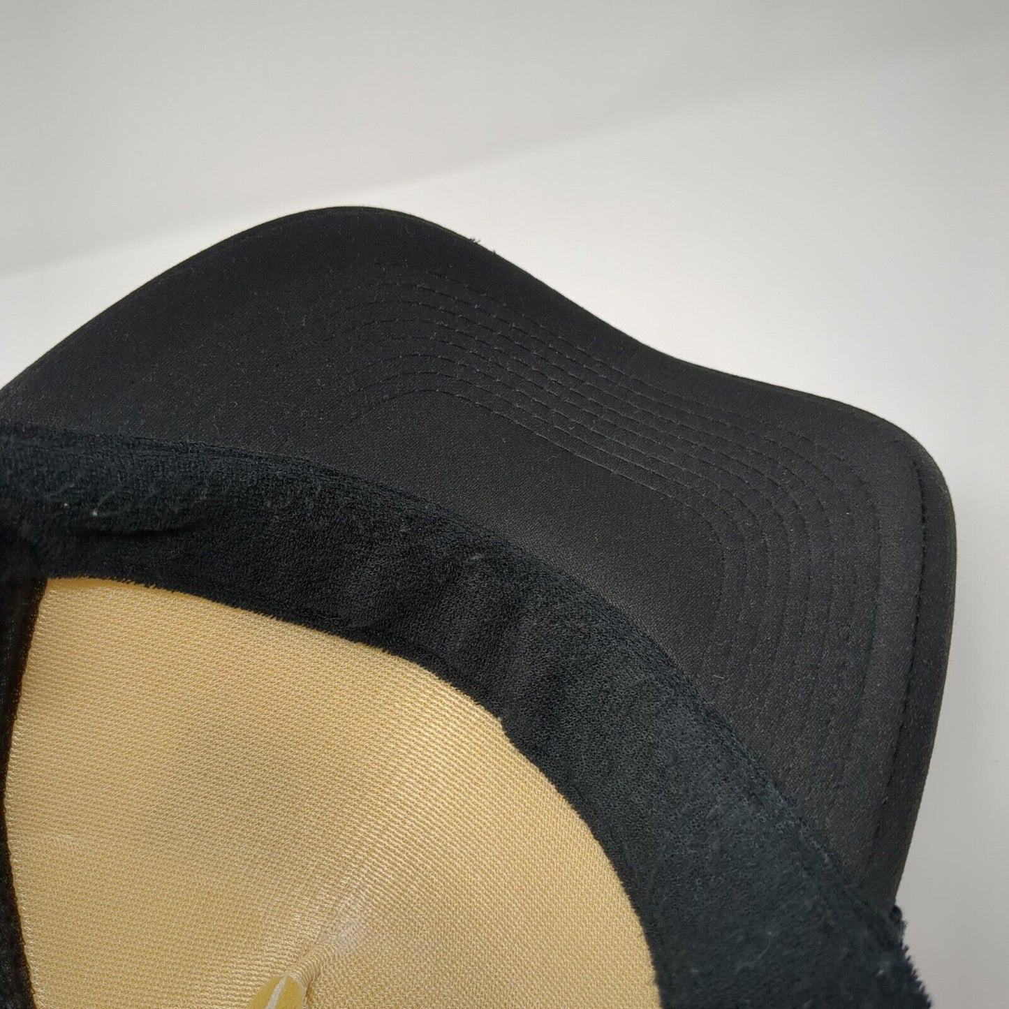 Back To Back World War Champs Snapback Trucker Hat Black OS Mesh Back Rope Otto