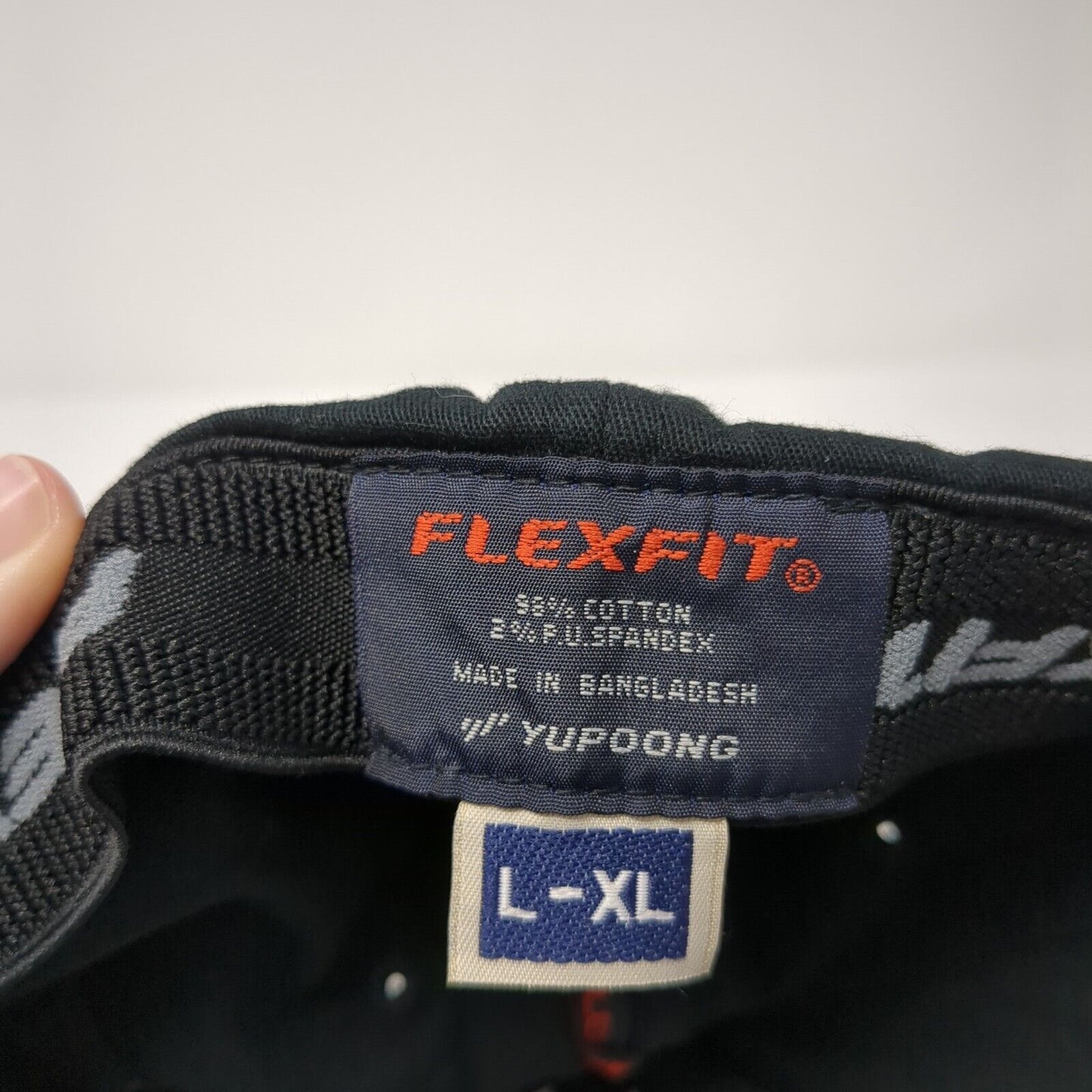 Flag Fitted Hat Black Large-XL Flexfit Stretch 6 Panel Solid Yupoong