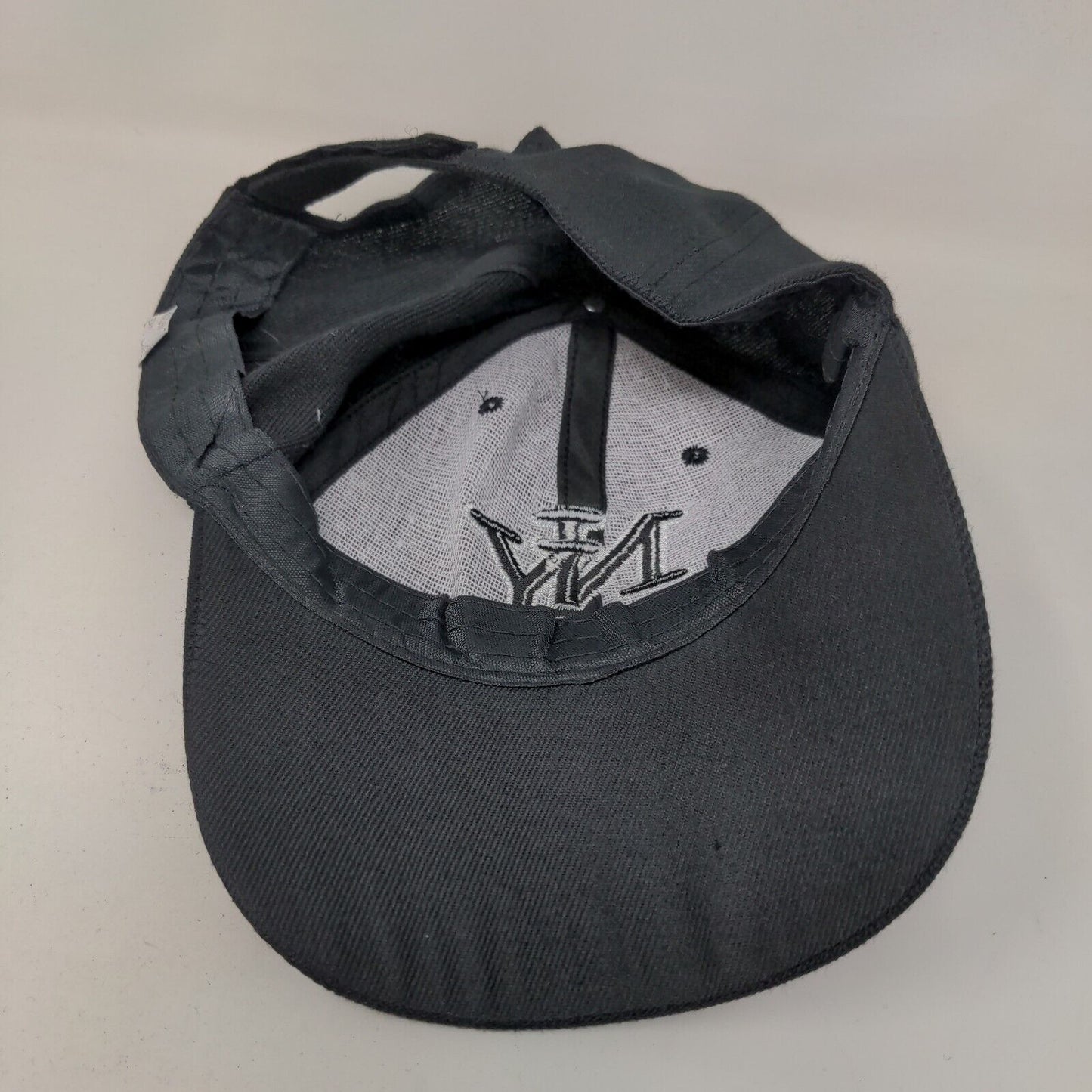 Unbranded Men's Strapback Hat Black Adjustable Embroidered New York Flames Logo