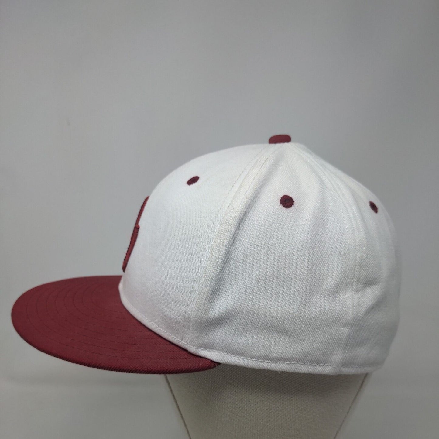 Nike Tru Men's Fitted Hat White 7 Embroidered Oklahoma Sooners Logo Swoosh