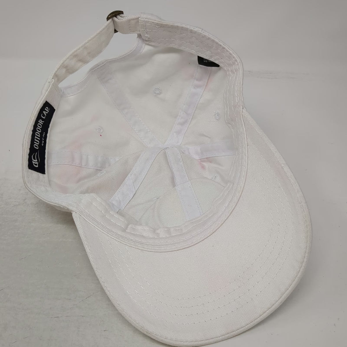 Outdoor Cap White One Size Baseball Cap Bagatelle Gosmans Montauk Strapback Hat