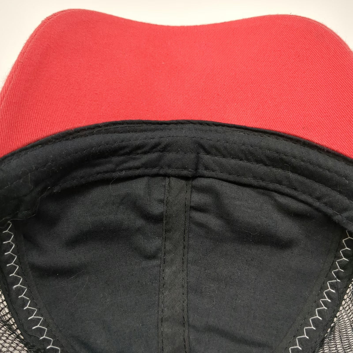 Snap-on Baseball Cap Red One Size Trucker Mesh Rock N Roll Cab Express Patch Hat