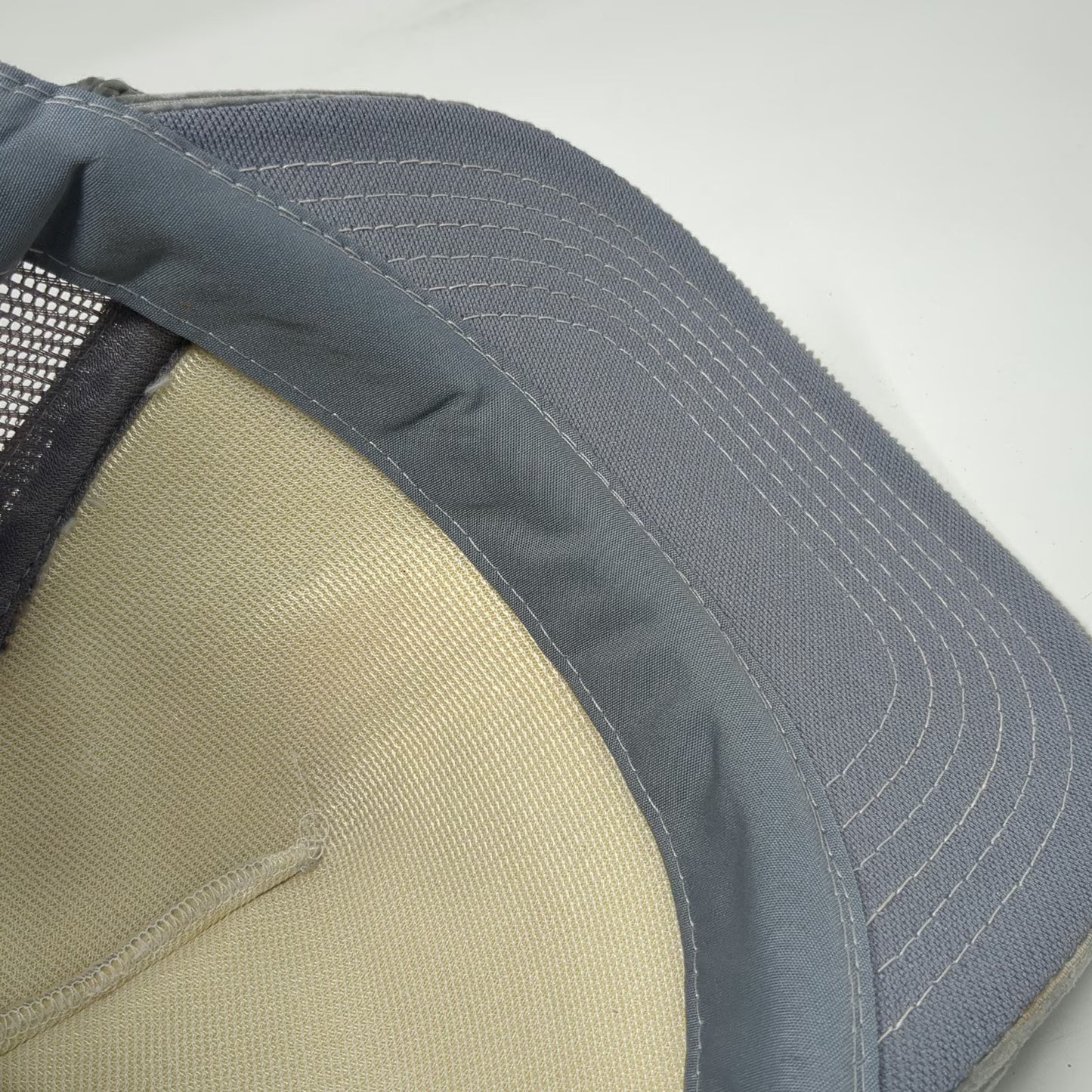 Trucker Gray Hat One Size Idaho Fish Game Vintrage 1988 Corduroy Mesh