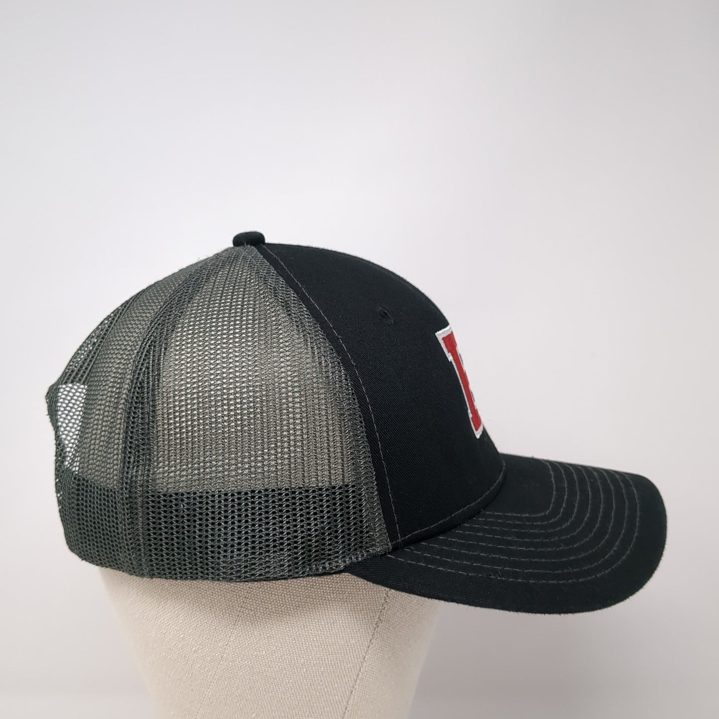 B Snapback Trucker Hat Black One Size Adjustable Embroidered Mesh Back NV Caps