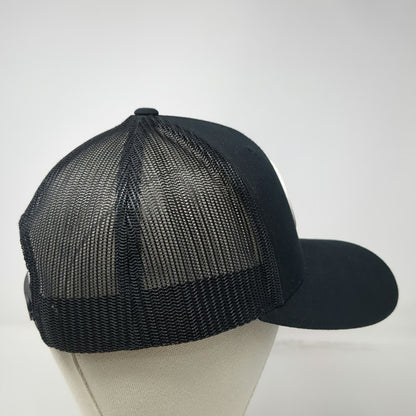 Yupoong Trucker Hat Black One Size CrossFit Casual Puffin Bird Patch Snapback